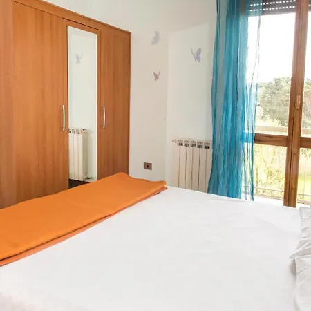 M036 - Marcelli, Quadrilocale A 30m Dal Mare *