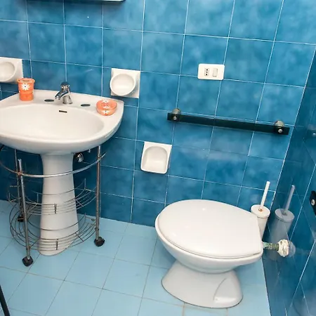 M036 - Marcelli, Quadrilocale A 30m Dal Mare Lägenhet